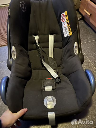 Автолюлька maxi cosi + база