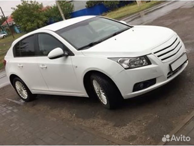 Решетка радиатора Chevrolet Cruze Mercedes Style