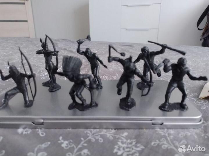 Солдатики дзи, индейцы