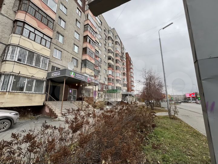 Сдам офисное помещение, 157.4 м²