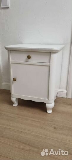 Тумба прикроватная массив бу