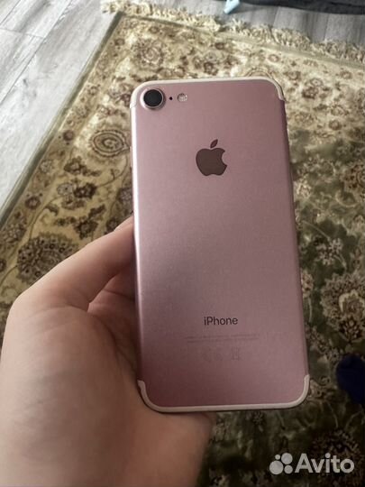 iPhone 7, 32 ГБ