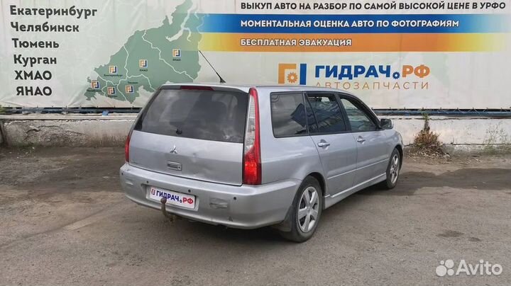 Крышка термостата Mitsubishi Lancer 9 (CS) MD321261