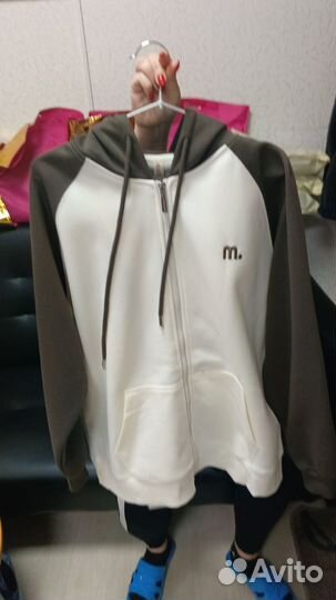 Спортивный костюм женский