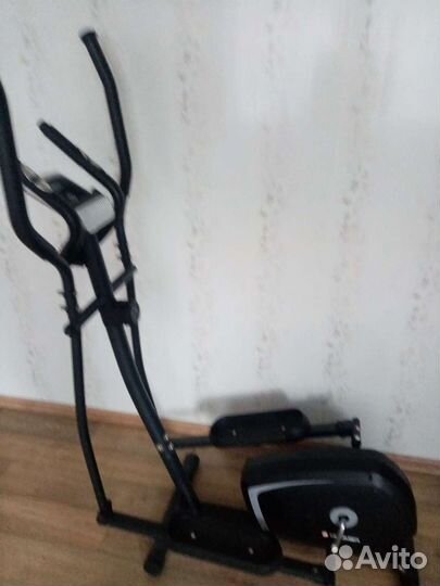 Эллиптический тренажер