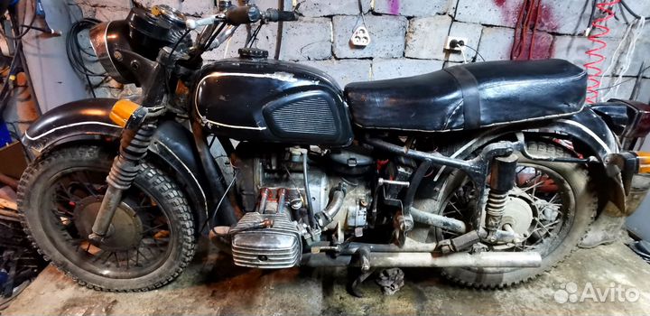 Мотоцикл Днепр