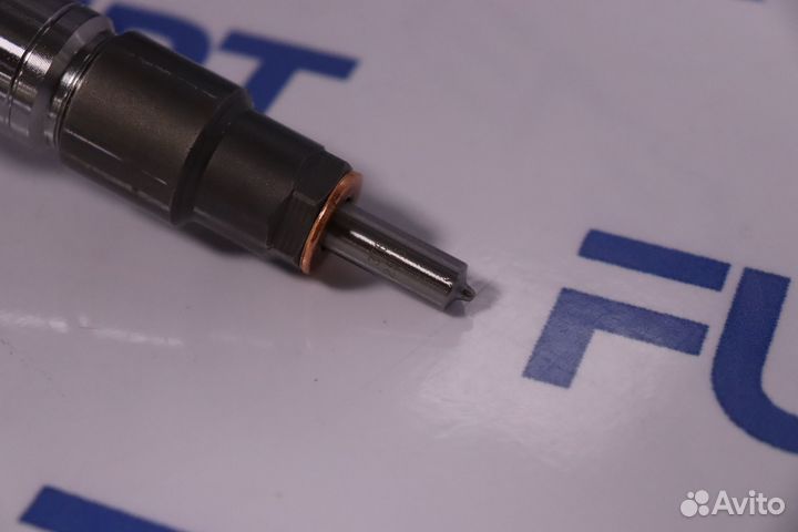 Форсунка топливная 0445120415