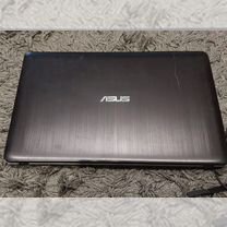 Ноутбук asus