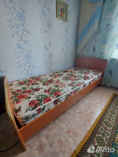 Продам кровать