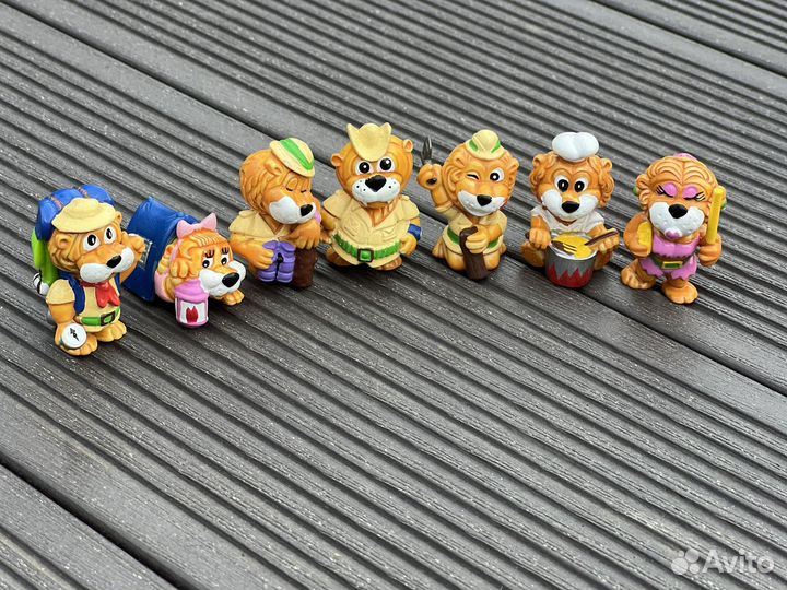 Киндер львята