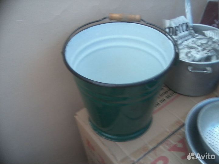 Бидон, ведра и таз