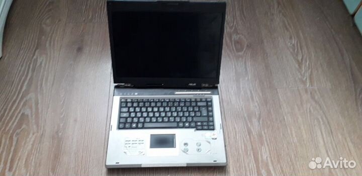 Ноутбук asus на запчасти