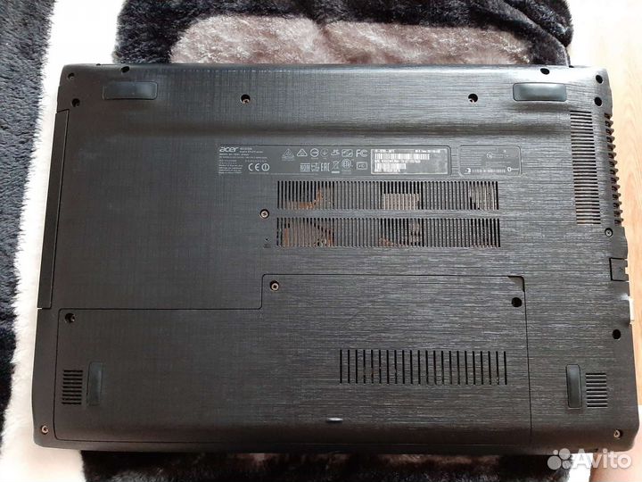 Игровой ноутбук Acer E5-575G