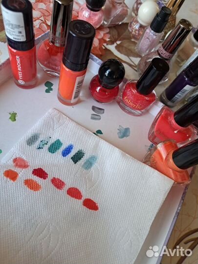 Наклейки на ногти, лаки, трафареты набором 50шт