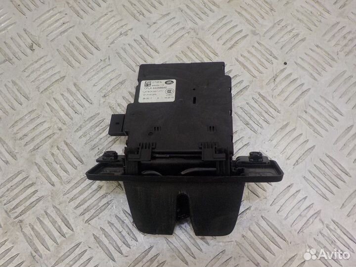 Замок багажника Range Rover Sport