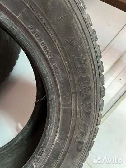 Dunlop SP Winter Ice 01 225/65 R17