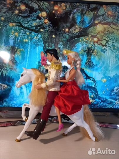 Disney Сказочная карета с лошадкой для барби