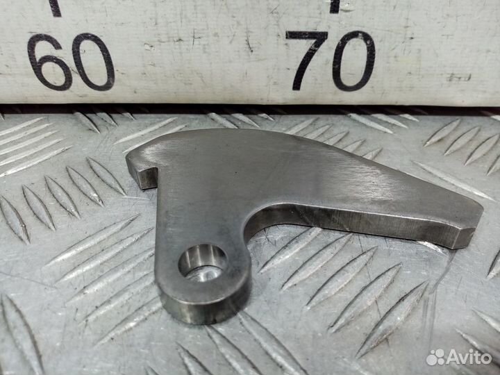 Б/У Стопорная скоба#001