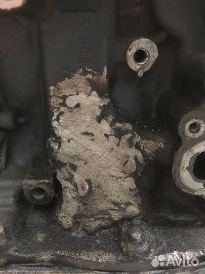 Продам двигатель r9md452