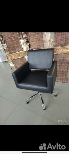 Кресло барбера