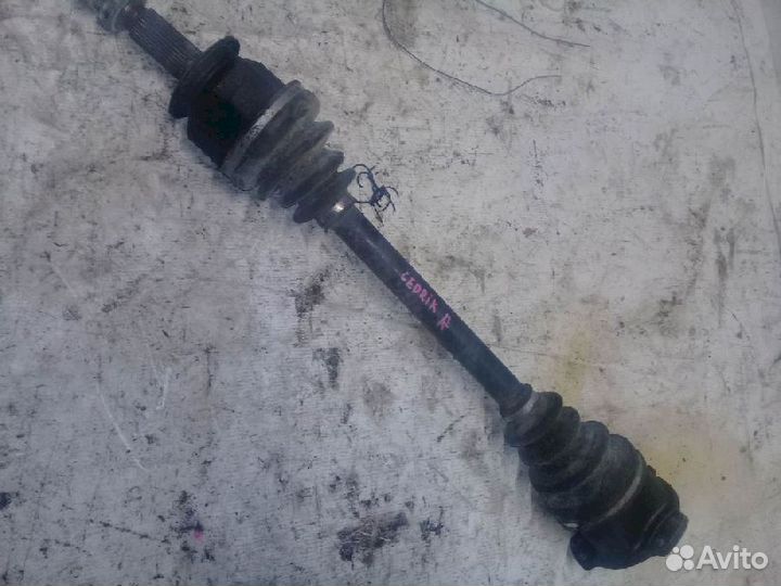 Привод задний правый Nissan Cedric Y33