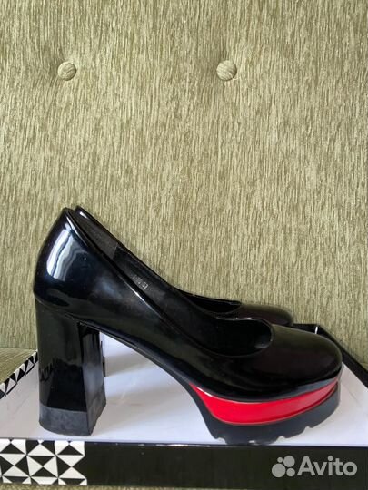 Обувь женская