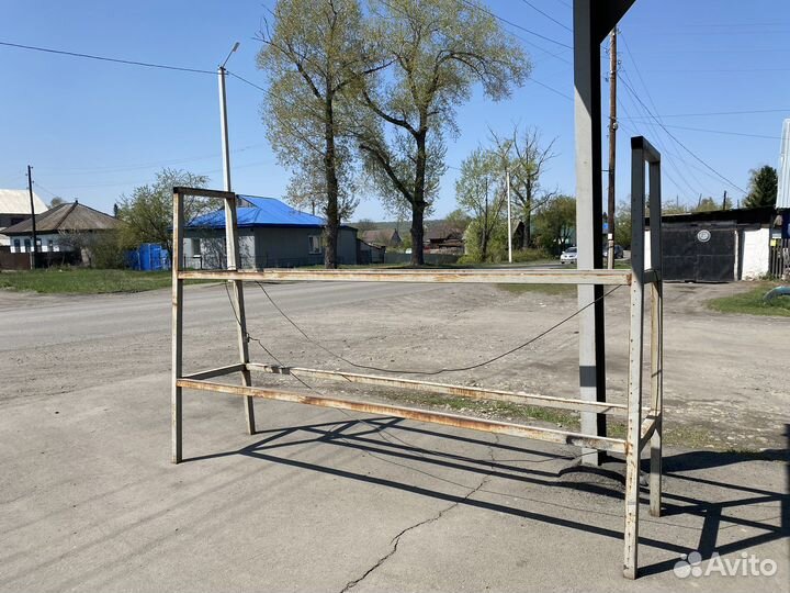 Стойка для хранения колес