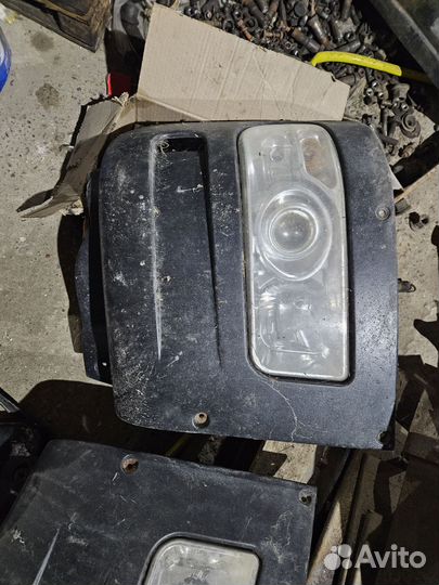 Углы с фарами маз