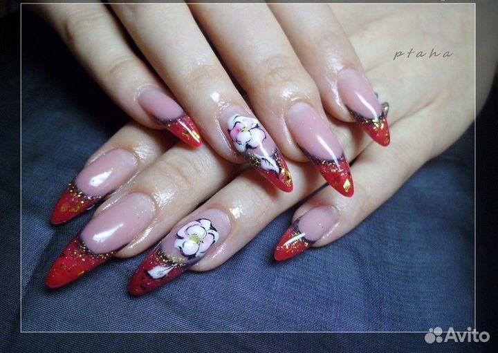 Наращивание ногтей, педикюр