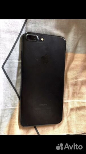 Телефон iPhone 7 plus