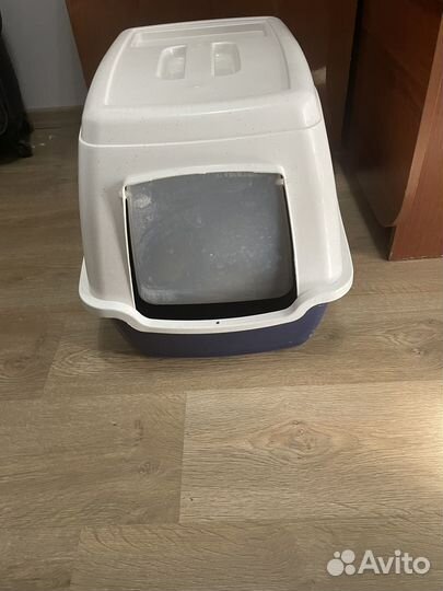 Закрытый лоток для кошек большой