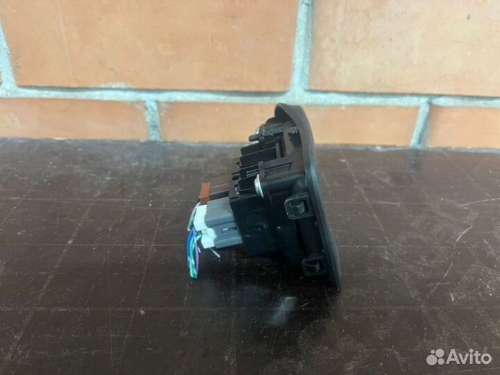 Блок кнопок Nissan Juke 1