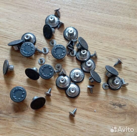 Пуговицы для джинсовой одежды