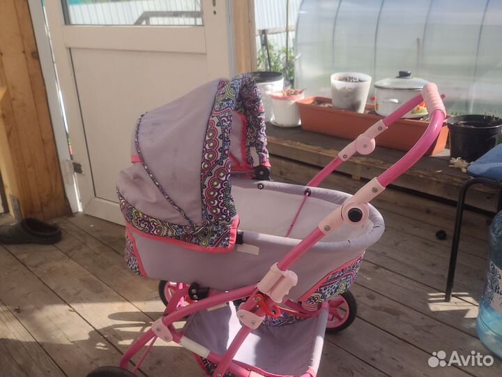 Коляска для кукол