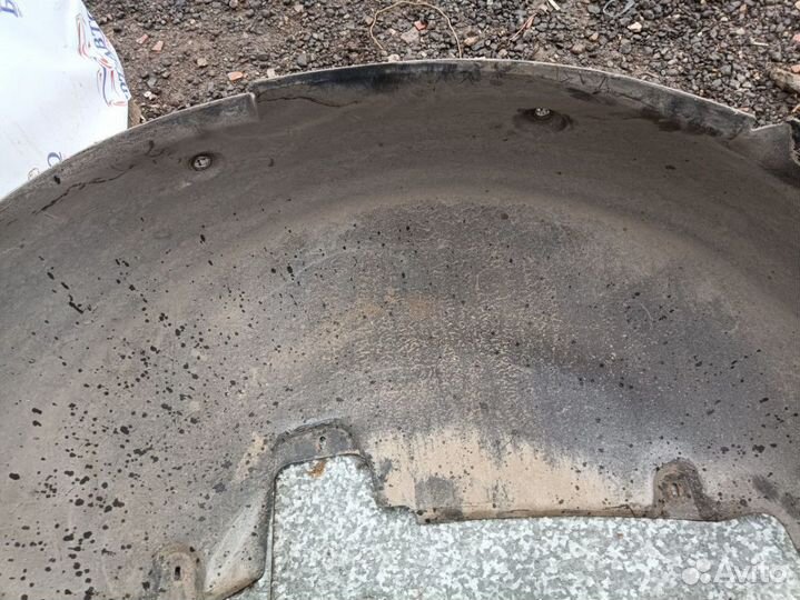 Задние локеры подкрылки Volkswagen Touareg 1