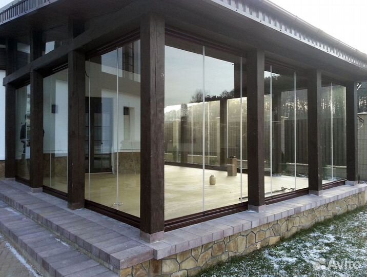 Безрамное (панорамное) остекление веранд