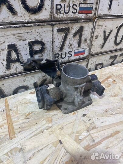 Дроссельная заслонка Ford Focus 1 2.0 2000