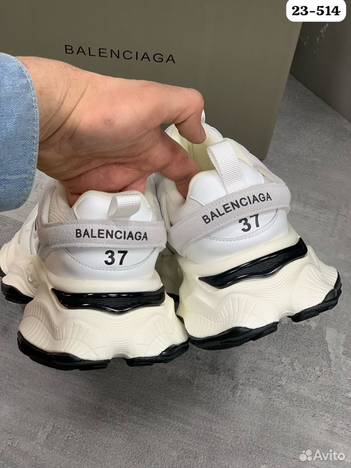 Balenciaga кроссовки натуральные белые