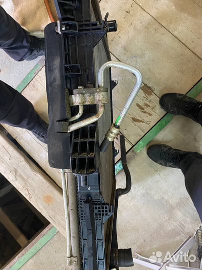 Радиатор охлаждения Ford Ranger Limited 2.2 2016