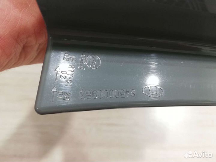 Задний левый фонарь Веста