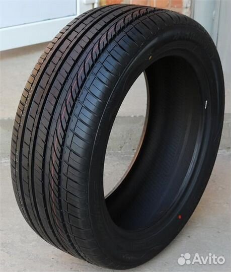 Headway HU901 255/45 R18