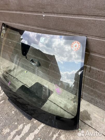 Лобовое стекло audi a4 b9 оригинал 15-20 г