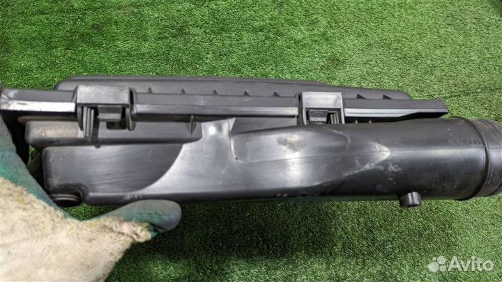 Корпус воздушного фильтра Skoda Octavia 3 2017