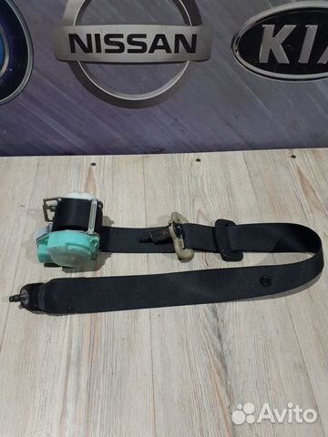Ремень безопасности задний Nissan note E11 Прав