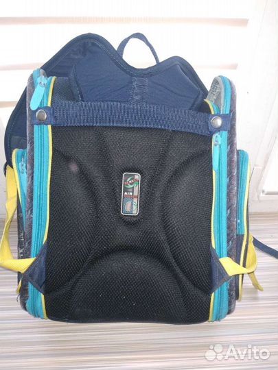Рюкзак школьный для мальчика ортопедический