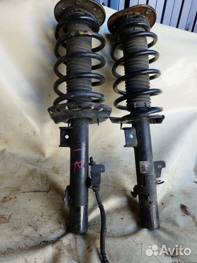 Амортизатор подвески передний Land Rover