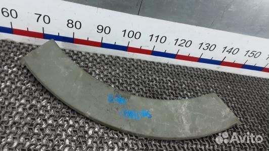 Молдинг крыла заднего правого mitsubishi pajero 4