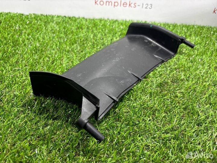 Воздухозаборник Audi A6 C7 2011