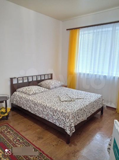 Комната 20 м² в 5-к., 1/1 эт.