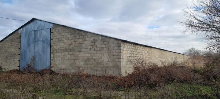 Склад, 1800 м²